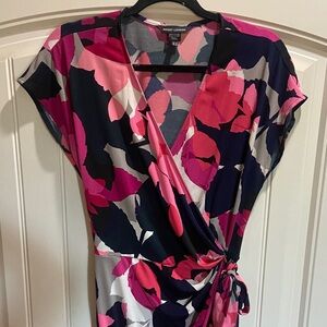 Maggy London Pink and Black Leaf Print Dress